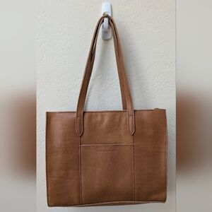 Shortbread E/W Lola Crossbody Bag